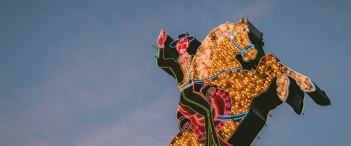 photo-1508737896714-62db8b4dbfe2